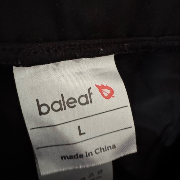 E. Black Baleaf athletic skirt size L - Picture 3 of 3